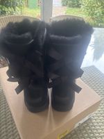 UGG Boots Schwarz mit schleifen 🔂 neu! ❄️ Warm