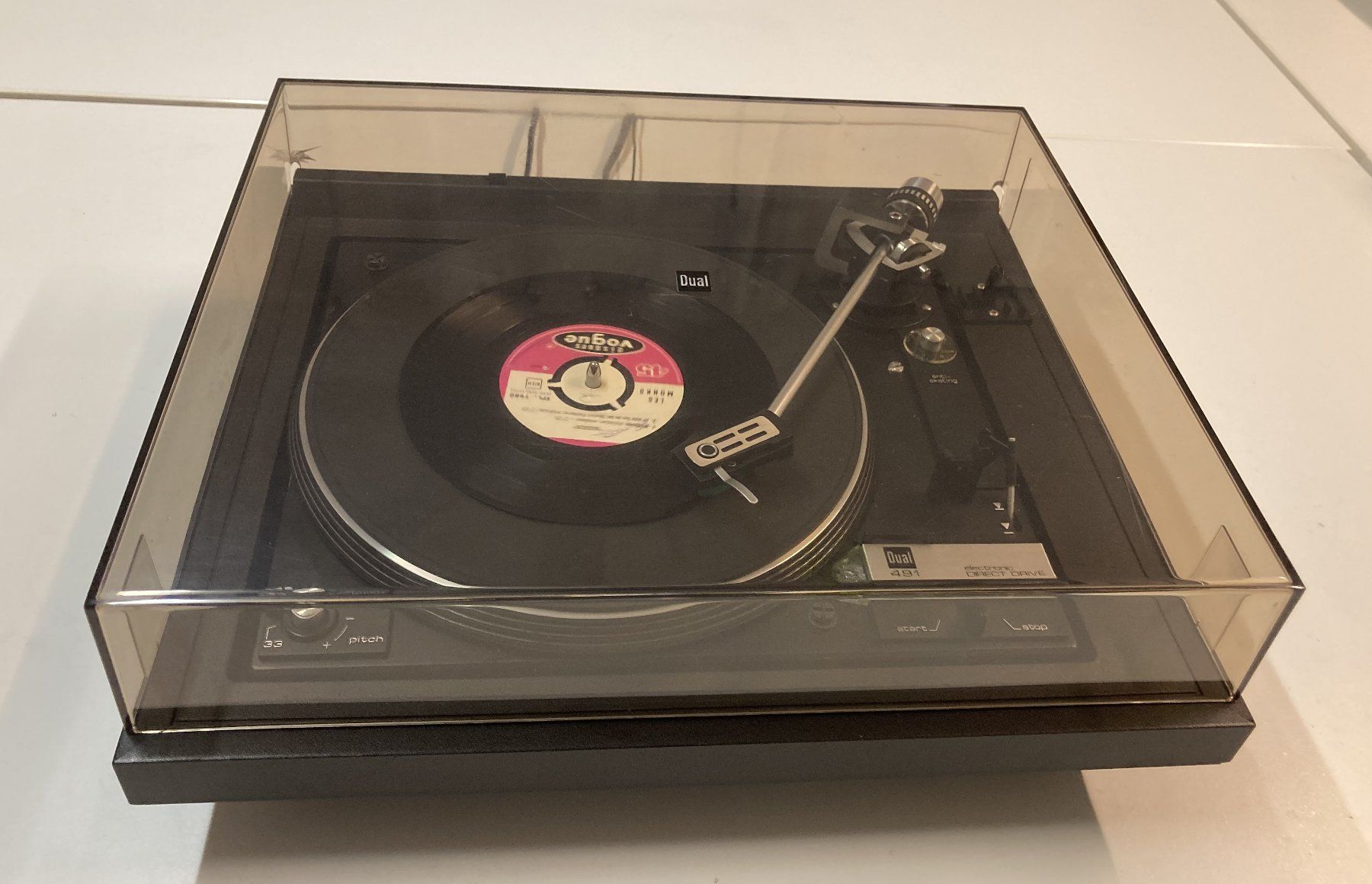 Dual Plattenspieler: DUAL CS 491 Direct Drive + NEW AUDIO-TECHNICA VM95E – Gebraucht aus Bussigny von ReconditionIng 3