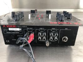 Vestax PMC-03A DJ-Mixer Vintage und Technics Plattenspieler