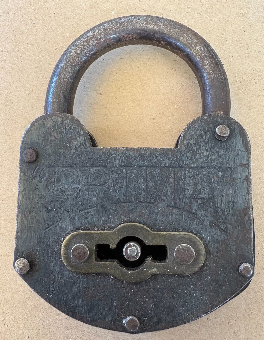 Lucchetti: VINTAGE SCHLOSS – Usato da Ostermundigen venduto da wini63 2