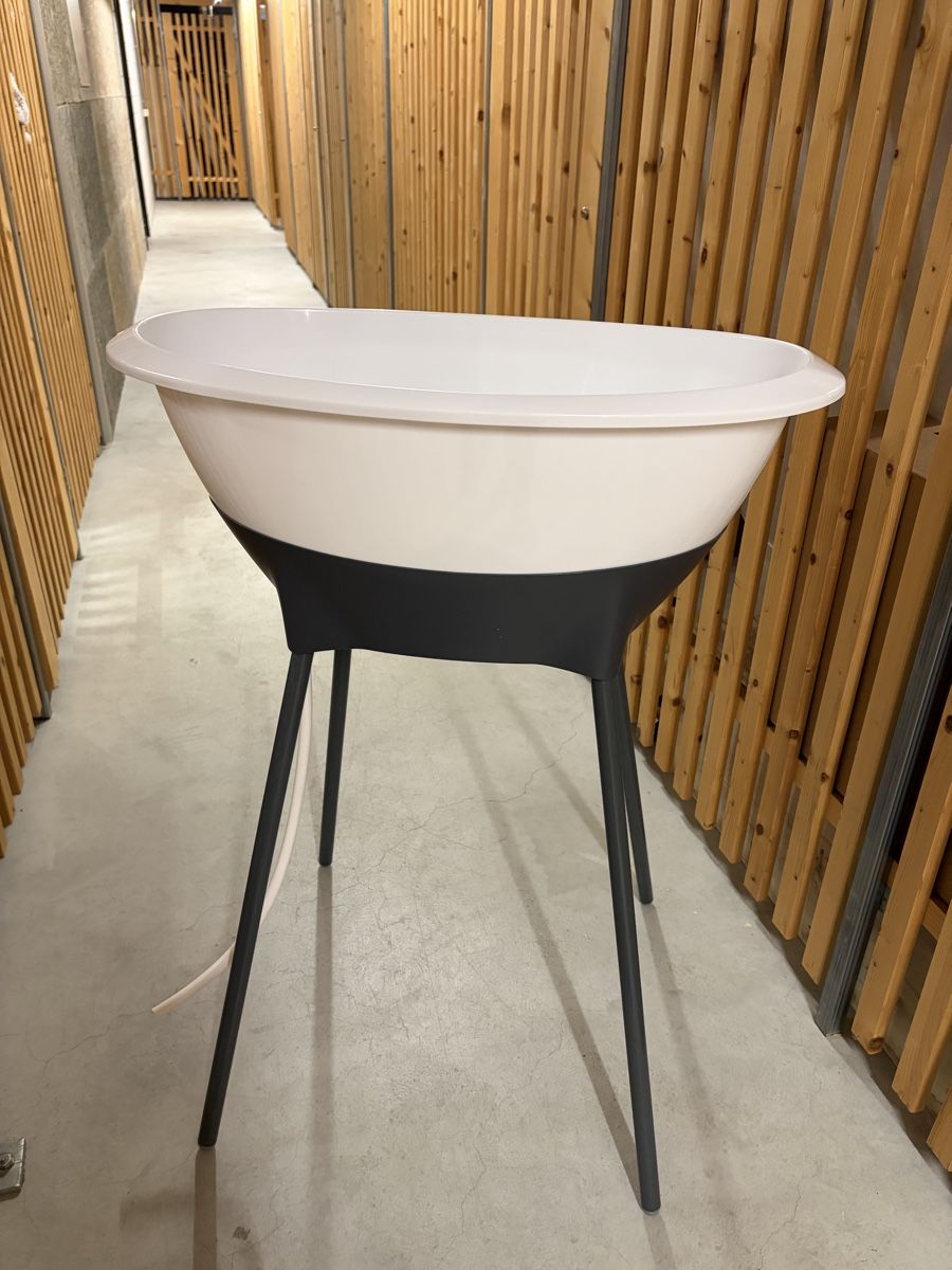 Badewannen: Babybadewanne – Gebraucht aus Zürich von Mariem. 1