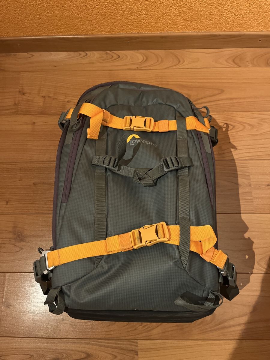 Lowepro Zaini: Lowepro Kamerarucksack: Top Zustand! – Nuovo (secondo la descrizione) da Neu St. Johann venduto da GigerEn