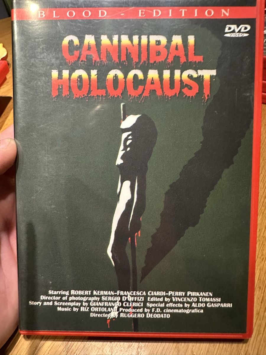 Alle DVDs: Cannibal Holocaust, Blood Edition DVD – Gebraucht aus Benken ZH von Audi-erich