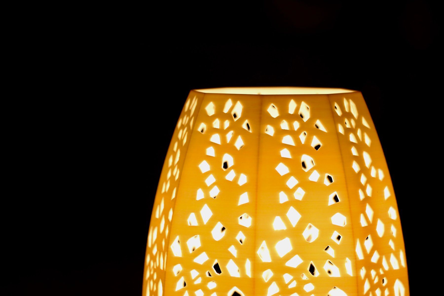 Lampes: Elegante Voronoi Lampe – D'occasion à Zürich par balin777 8