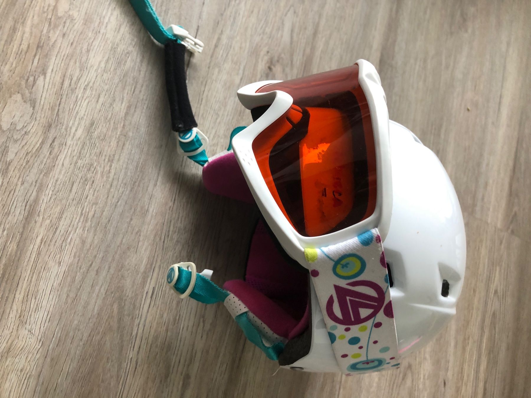 Caschi: Kinderskihelm – Usato da Uznach venduto da Marco123456