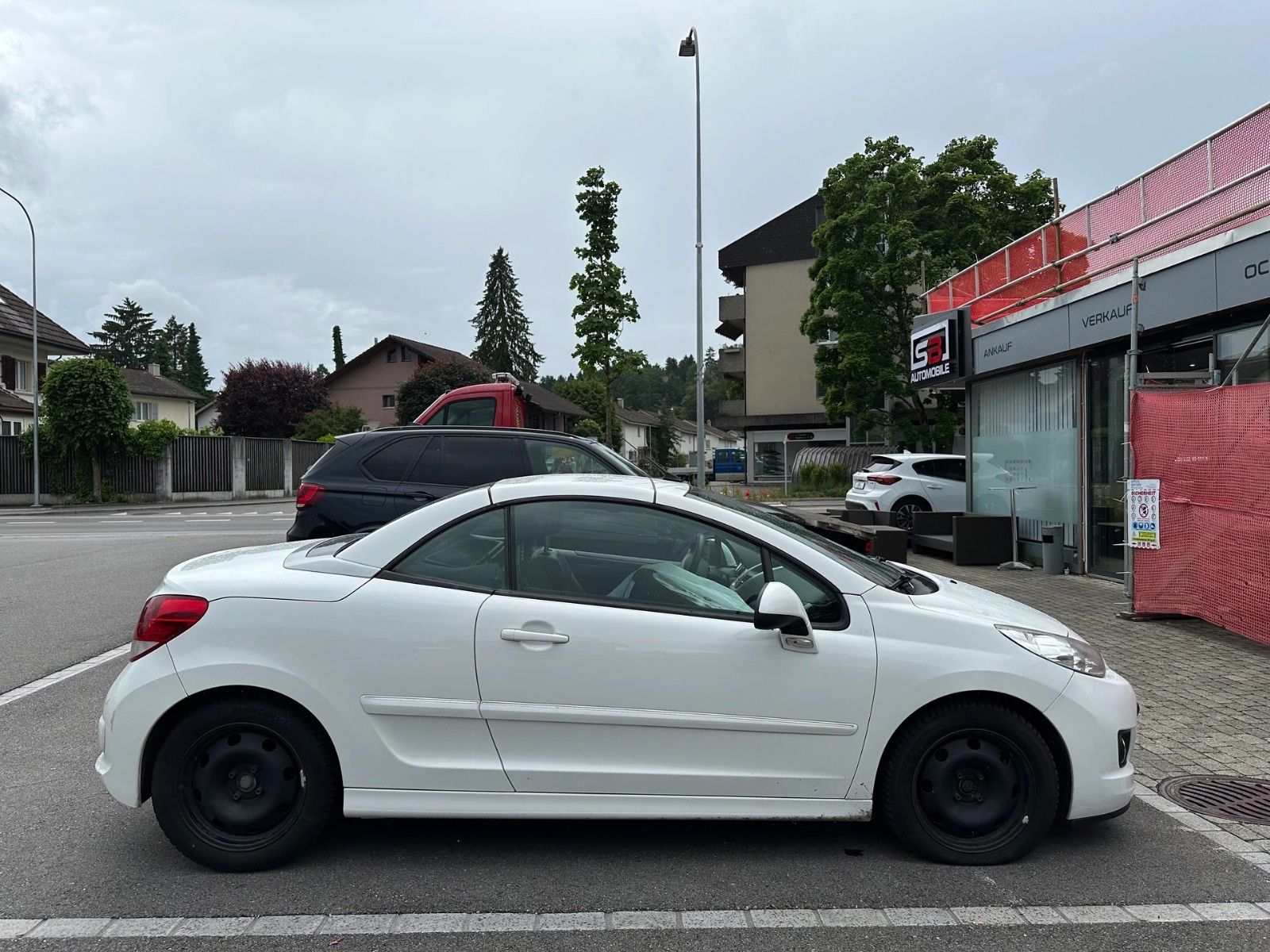 Peugeot Autos: Peugeot 207 CC 1.6 Turbo – Gebraucht aus Aarwangen von  1