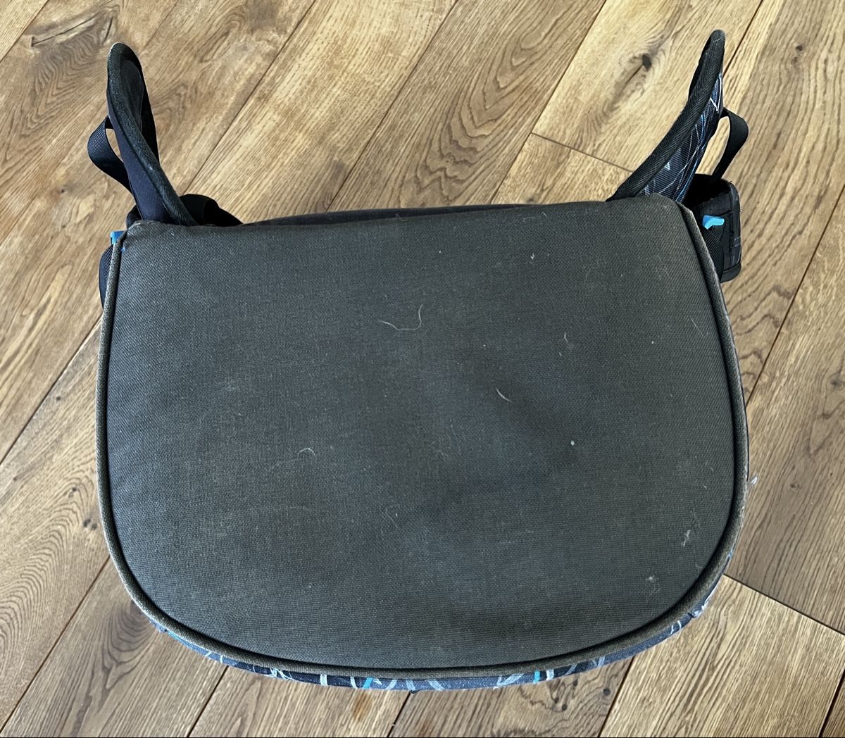 Satch Borse & Zaini: Satch Schulrucksack blau-schwarz – Usato da Münchenbuchsee venduto da PuR04 3
