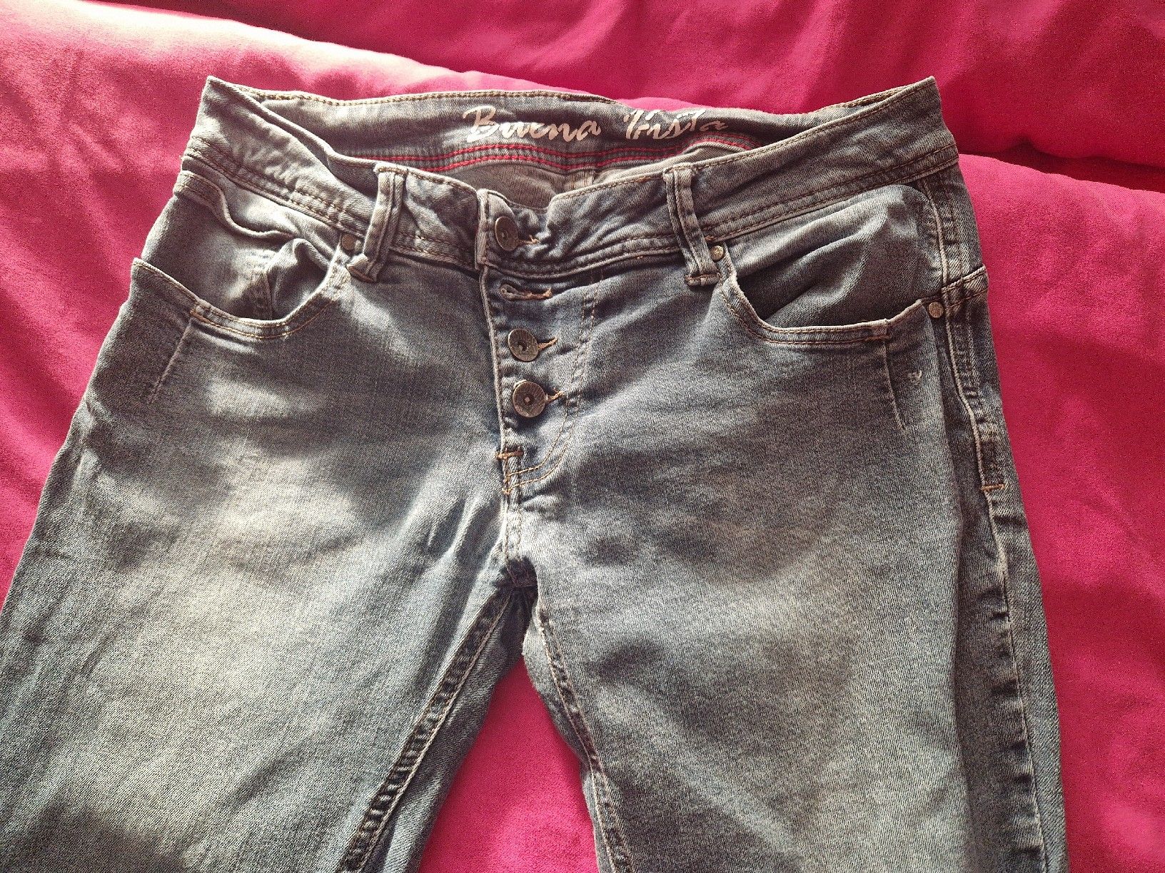 Jeans: Jeans, Gr. M, guter Zustand – Usato da Utzenstorf venduto da Ernie_und_Bert 1