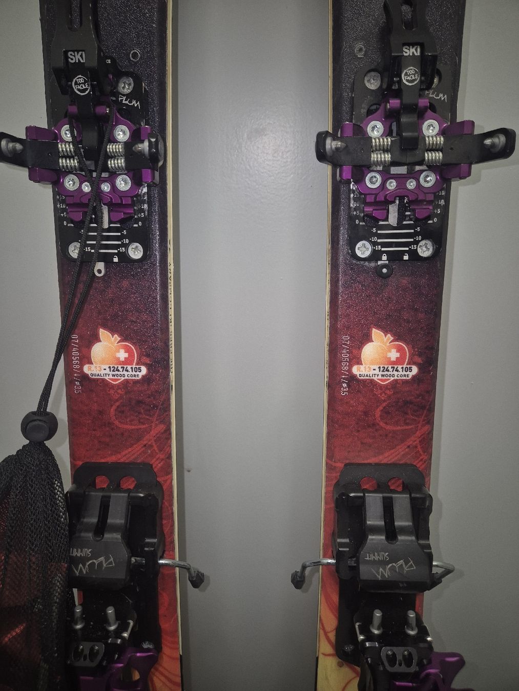 Movement Sci: Movement Silk 147 fixations plum summit 7, couteaux – Usato da Porrentruy venduto da jer_6hmq 1