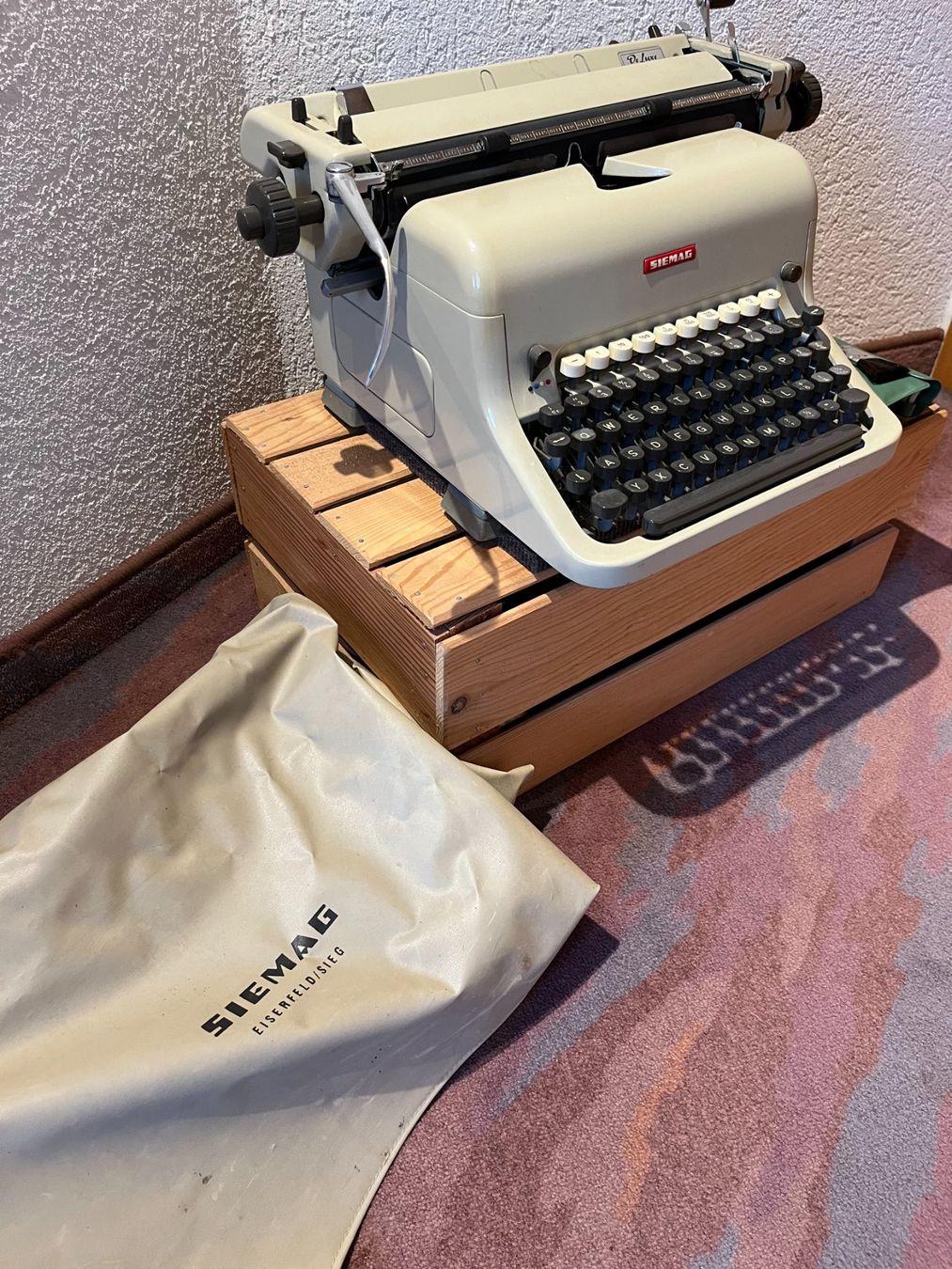 Macchine da scrivere: Schreibmaschine mechanisch – Usato da Montlingen venduto da Giardini13 1