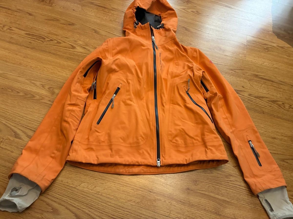 Giacche: Wildroses Softshelljacke – Usato da Rotkreuz venduto da ZG6343