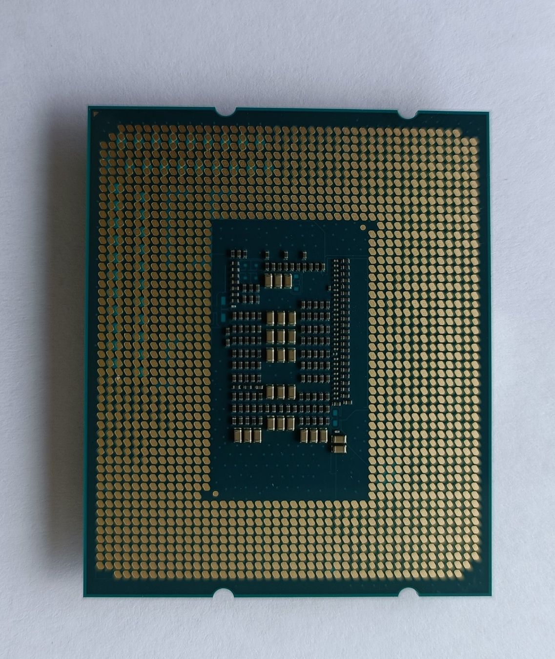 Intel Componenti elettronici: Prozessor Intel Core i5-12500T gebraucht – Usato da Uetendorf venduto da Caravell 1