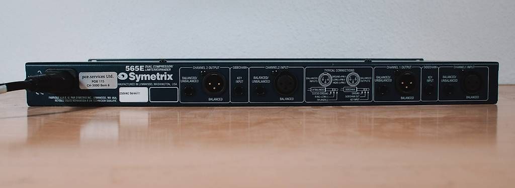 Instruments de musique: Symetrix 565E Dual Compressor/Limiter/Expander – D'occasion à Hinterkappelen par audiowerft 1