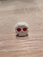 LEGO - BIG SKELETON HEAD WITH RED EYES