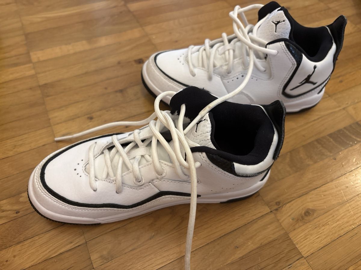 Jordan Schuhe für Jungen: Jordan Schuhe - Grösse 31 – Neu (gemäss Beschreibung) aus Buchs ZH von els_mgj9 1