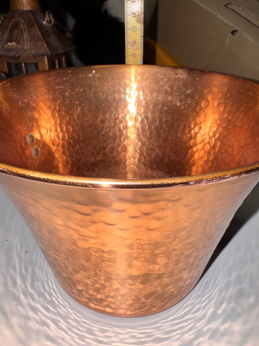 Vasi per fiori: Kupfertopf ,Blumentopf von Stöckli Netstal – Usato da Grossaffoltern venduto da sherry73 1