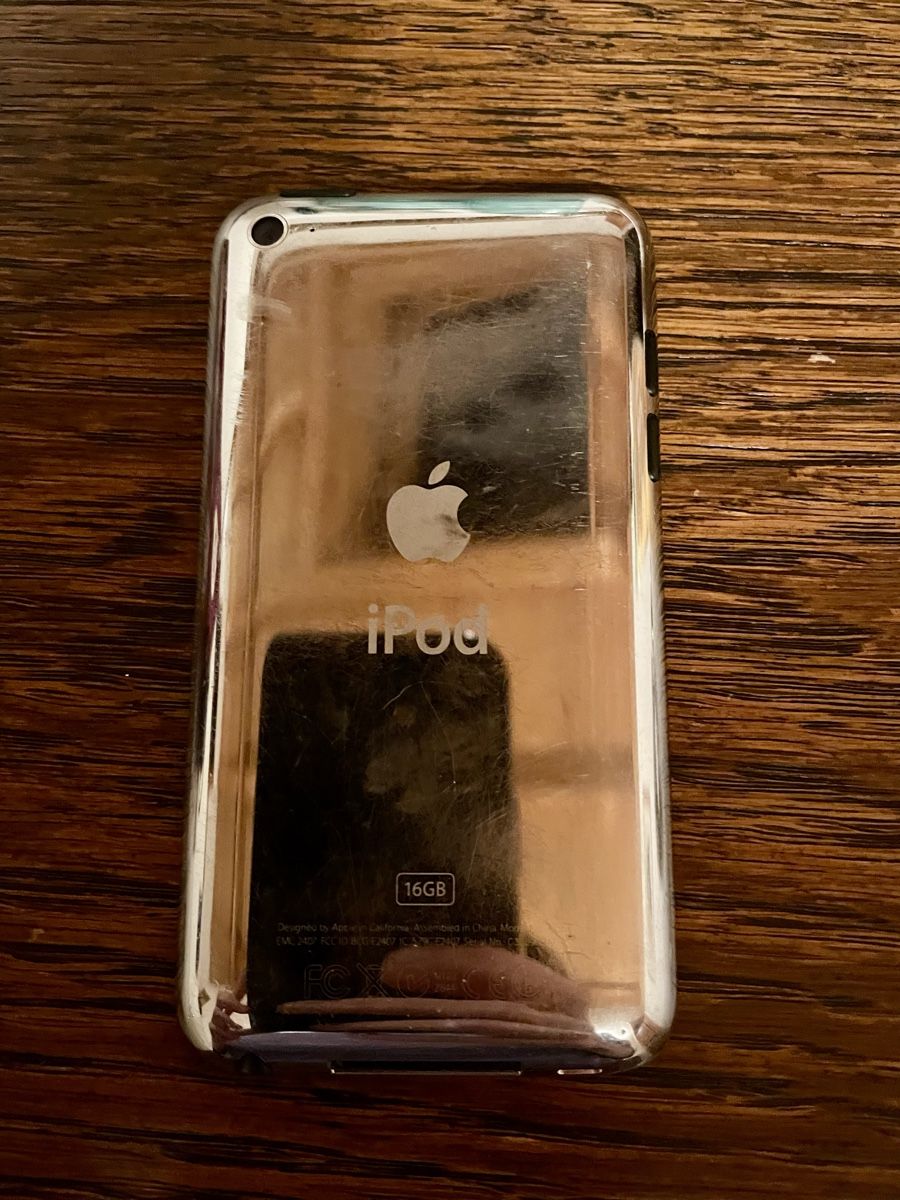Apple Tragbarer Mediaplayer: iPod touch – Defekt aus Schaan von RicX-10 1