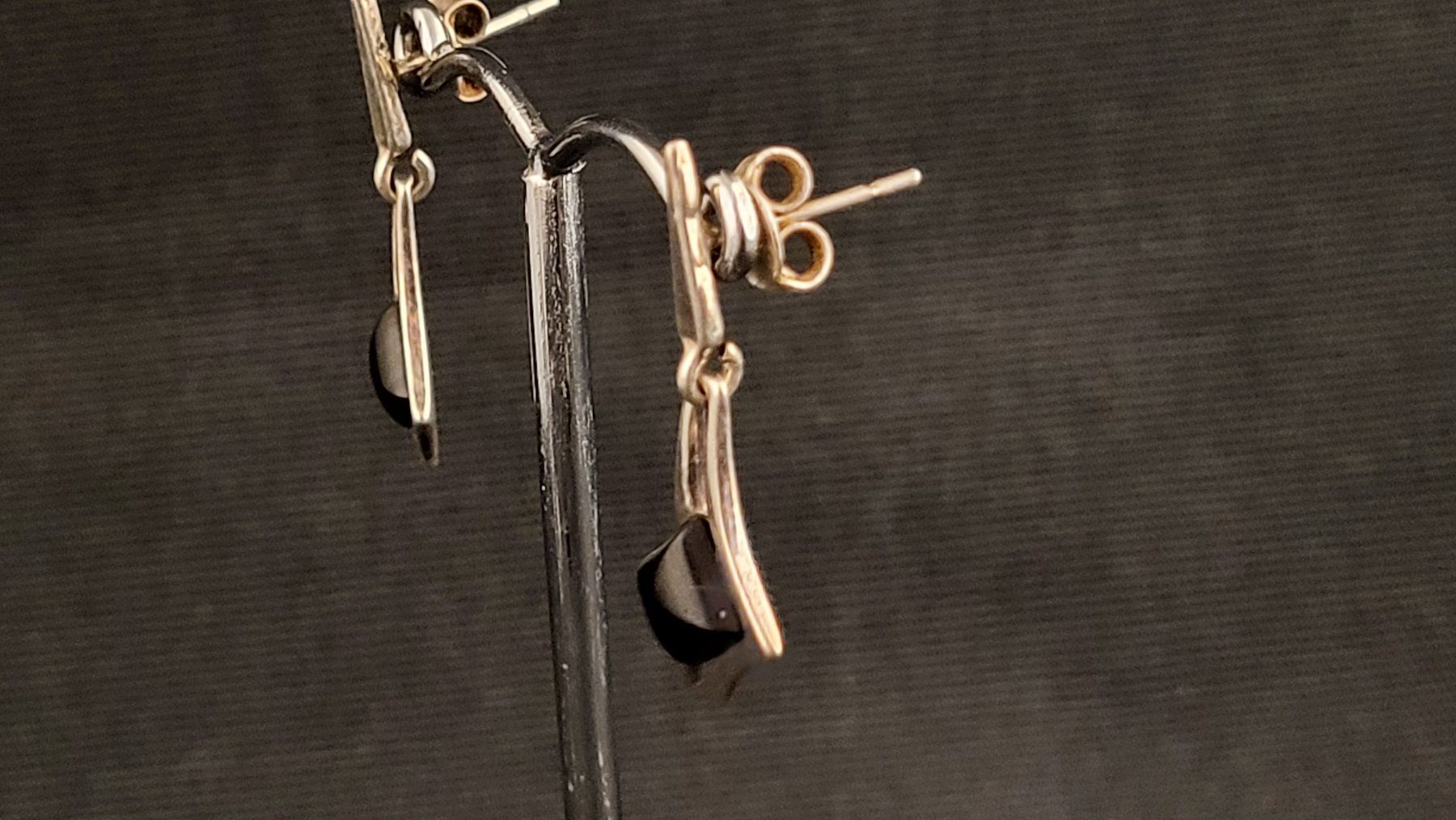 Ohrringe & -stecker: Silber-Ohrhänger mit schwarzen Steinchen – Gebraucht aus Basel von spinne02 3
