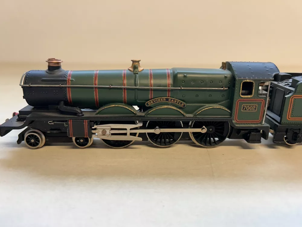 Pre-Owned GWR 4-6-0 'Devizes Castle' 7002 Steam Locomotive