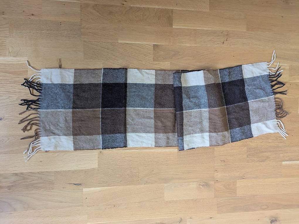 Foulard & Sciarpe: Schöner Schal aus Kamelhaar – Usato da Birsfelden venduto da L.L.CoolBean