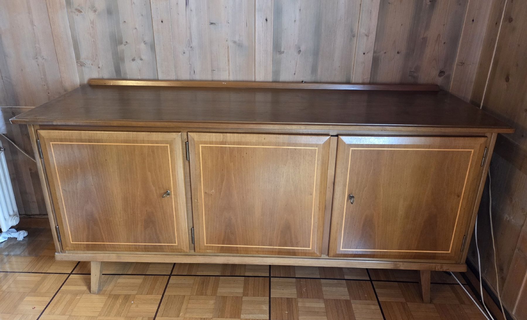 Cassettiere: Vintage Sideboard / Kommode aus Holz – Usato da Muotathal venduto da sch_h6cz