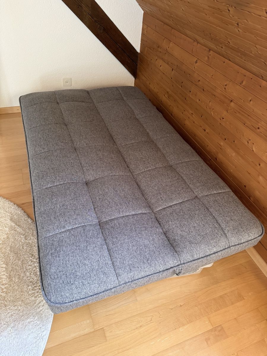 Sofas: Schlafsofa grau – Neu (gemäss Beschreibung) aus Bern von Strawhat_Crew 1