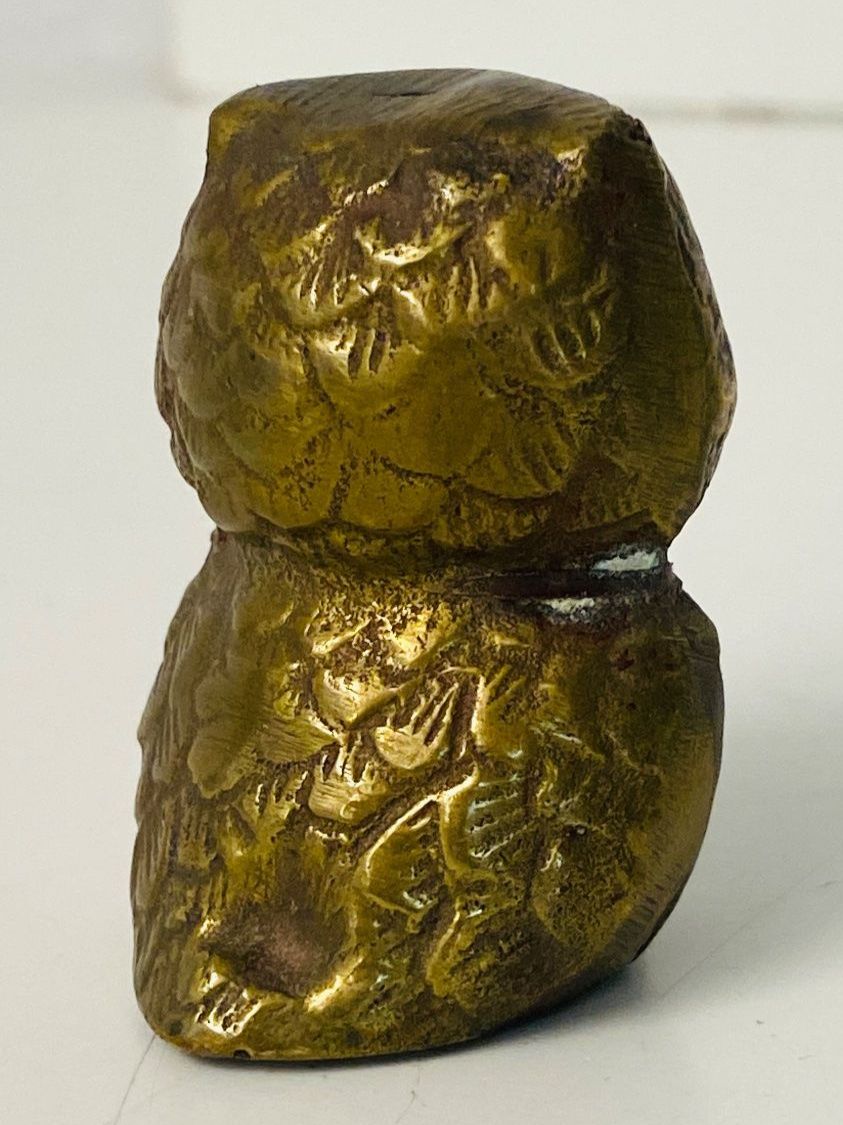 Statuette: Briefbeschwerer Talisman Eule Messing Mid Century 60s – Usato da Zürich venduto da Arche_Brockenhaus 8