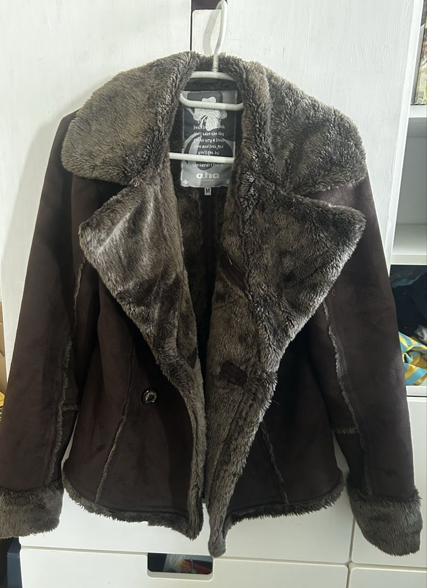 Vestes: Winterjacke mit Fell M – D'occasion à Uster par alin13e 1