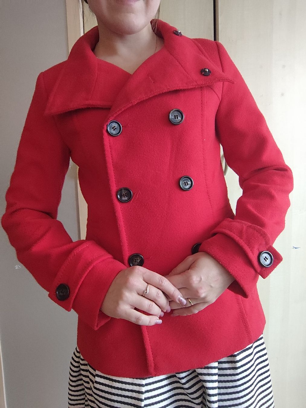 Mäntel: H&M Red Wool Blend Pea Coat, Size 34 Great Condition! – Gebraucht aus Mägenwil von VintageGirly 2