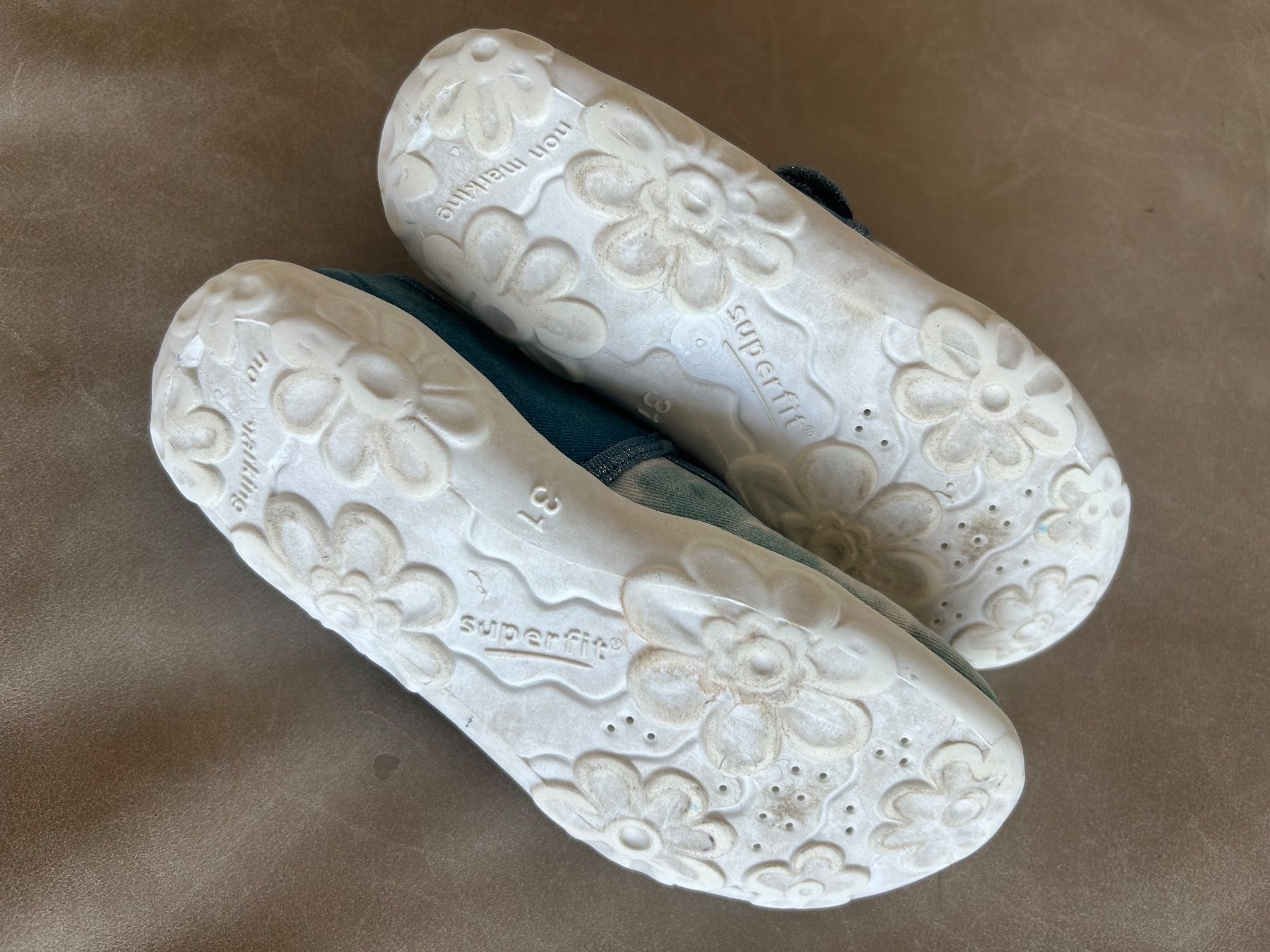 Superfit Scarpe per ragazzi: Kinder***Hausschuhe Superfit Pferd Gr. 31 – Usato da Wädenswil venduto da LS777 1