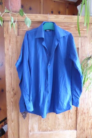 d blaues Herren Hemd Gr 42 OYi