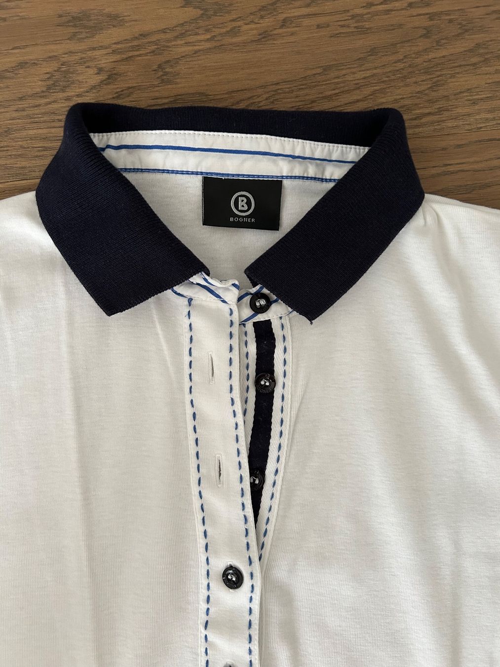 Bogner Magliette Polo: Bogner Poloshirt M-L – Nuovo (secondo la descrizione) da Erlenbach ZH venduto da Syssi_C