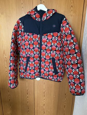 Blutsgeschwister Winterjacke Cloud Stepper M (eher L)