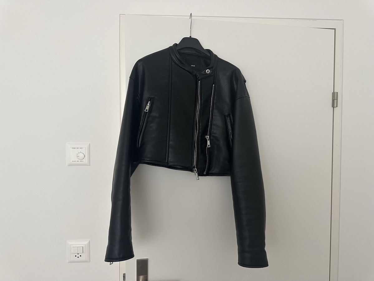 Mango Jacken: Mango veste courte – Gebraucht aus Zürich von liiinnnddaa