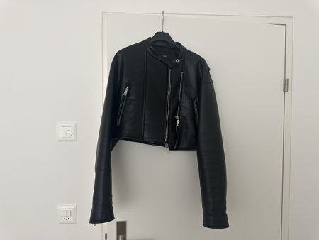 Mango veste courte