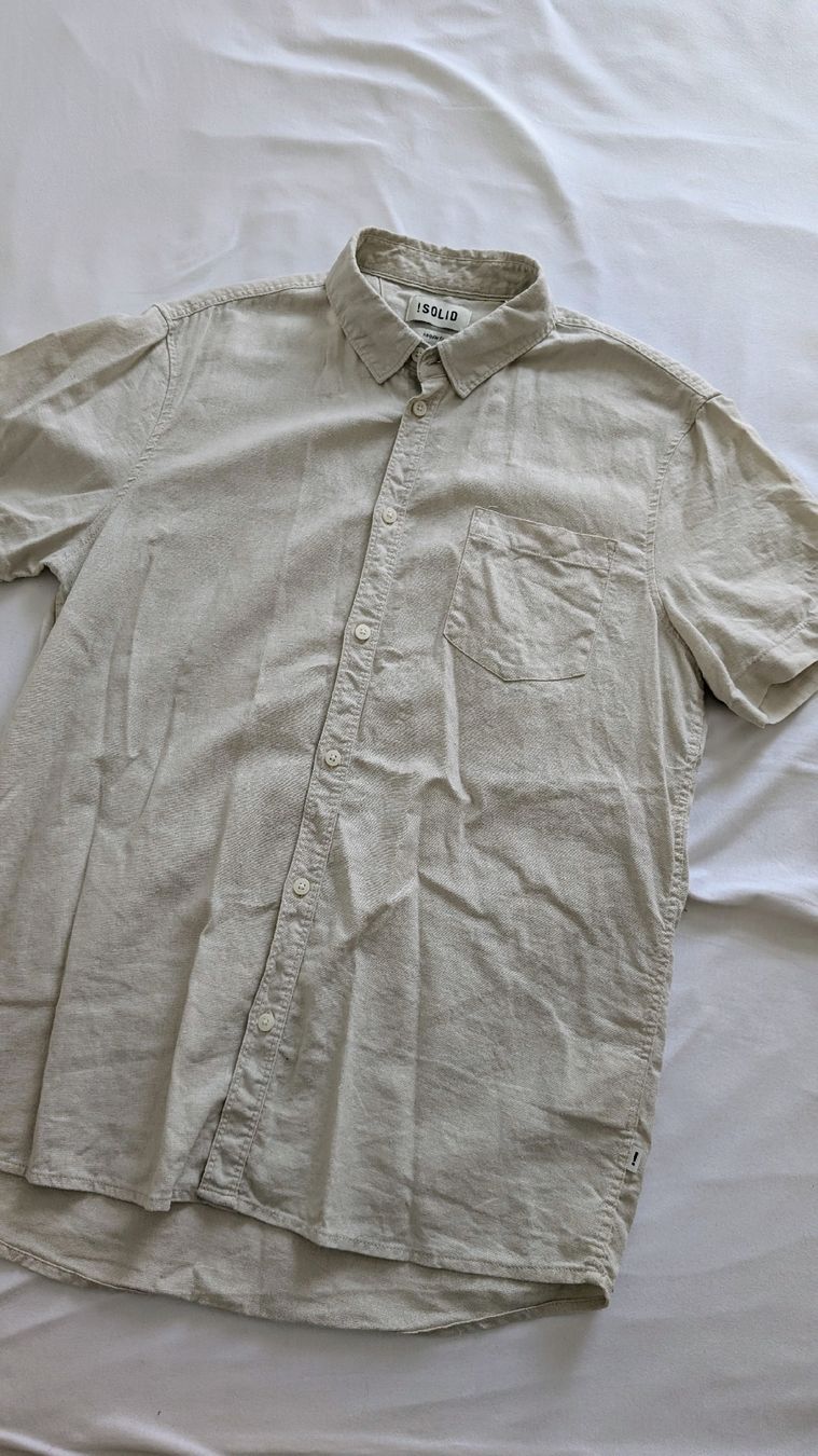 Camicie: 2 neue Herren Hemd kurzarm !SOLID regular fit Grösse M – Nuovo (secondo la descrizione) da Zürich venduto da adormideras 2