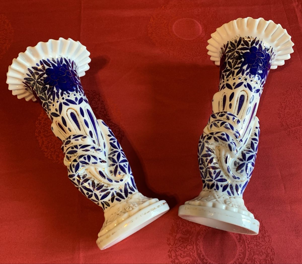 Vasen & Gefässe: Vase  en Opaline XIX siècle ondulée. 2 vases. – Gebraucht aus Prilly von Sissi_1009