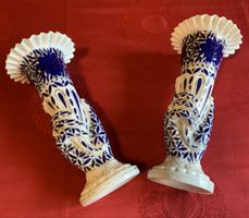 Vase  en Opaline XIX siècle ondulée. 2 vases.