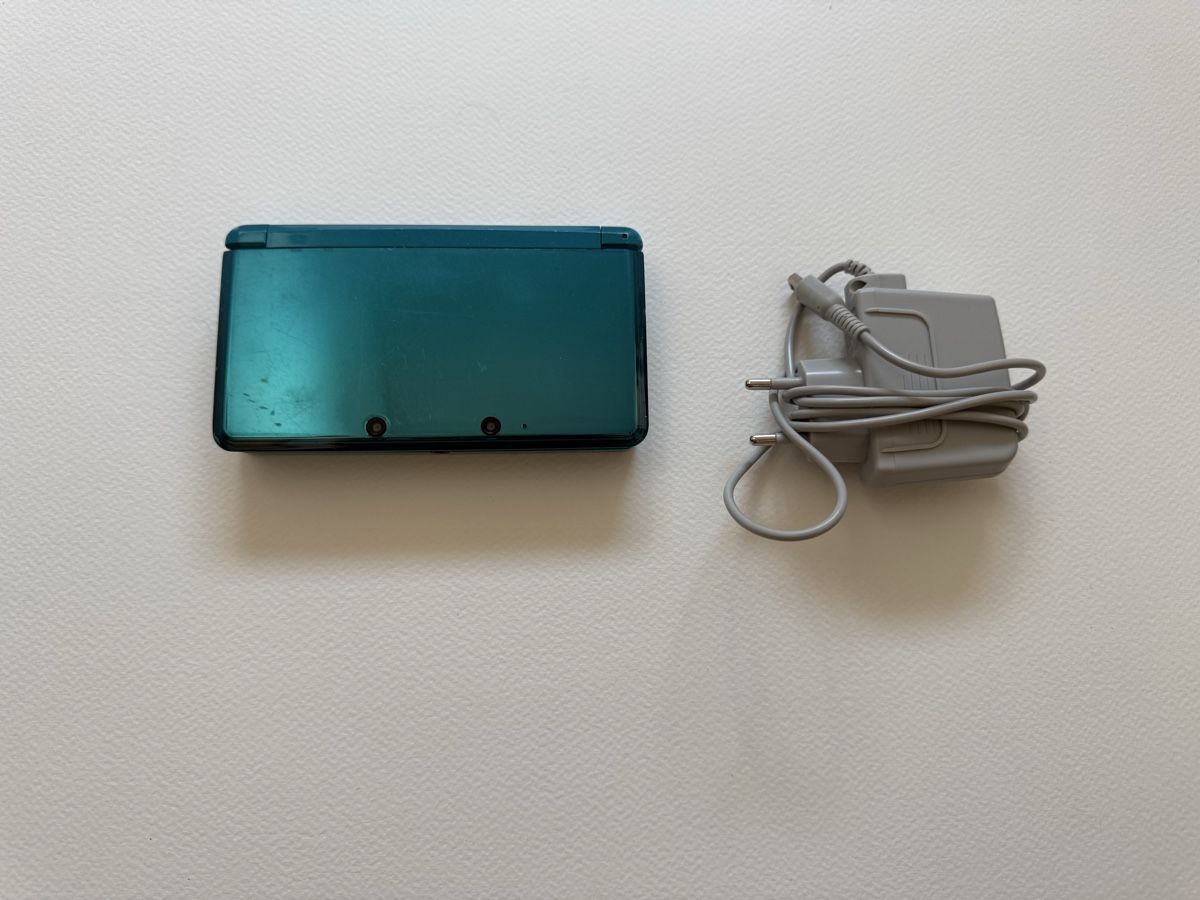 Nintendo Console: Console Nintendo 3DS bleu turquoise occasion – Usato da Neyruz FR venduto da Paw_ket-Steal 3