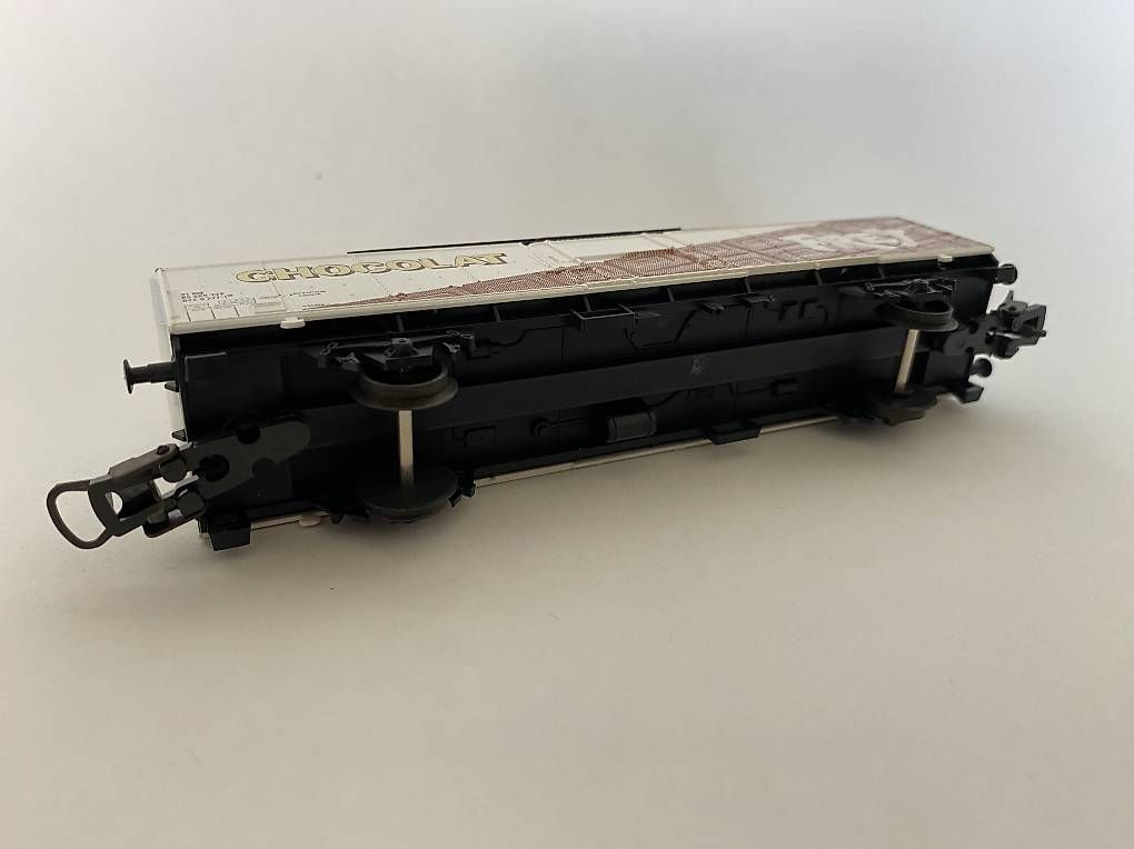 Modellini di ferrovie: Chocolat Frey Güterwagen H0 – Usato da Brugg AG venduto da FlowerStreet 2