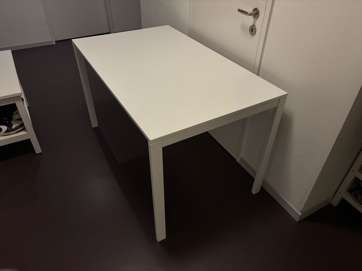 Ikea Tische: IKEA Melltorp Tisch – Gebraucht aus Zürich von Diwad 1