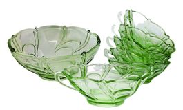 1 saladier 6 bols verre Set Dessert 6+1 Glasschalen Uranium?