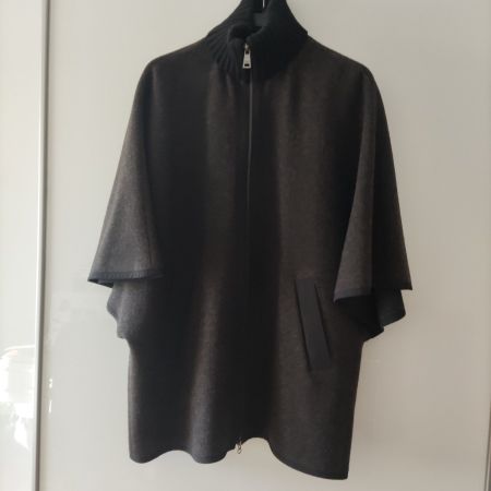 Fuchs Schmitt Wollcape mit Reissverschluss, wie neu