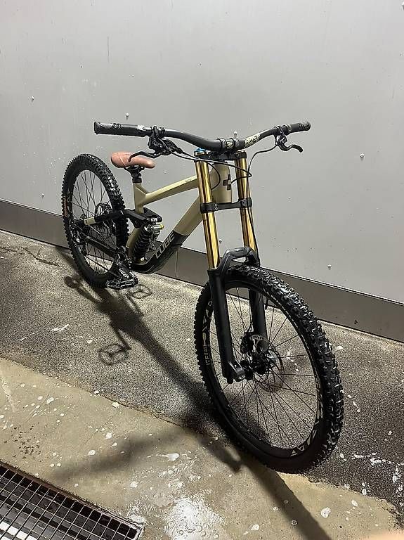 Velos: Cube Two15 Pro Downhill Bike – Gebraucht aus Rotkreuz von sandro_123 4