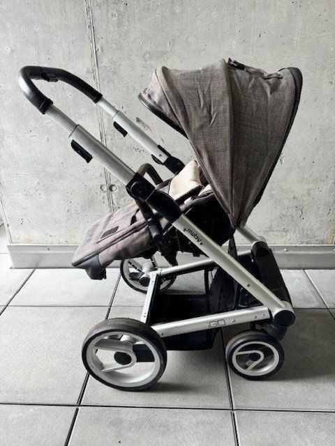 Mutsy Carrozzine: Mutsy iGO - Kinderwagen Komplettset – Usato da Unterkulm venduto da Phil_E 2