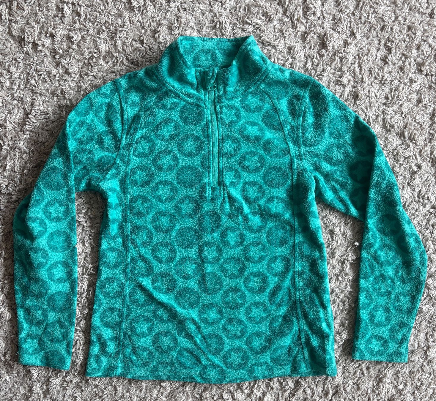 Pulls et sweat-shirts: Schöne Mädchen Jäckchen 122 – D'occasion à Aarau par stellabianca 2