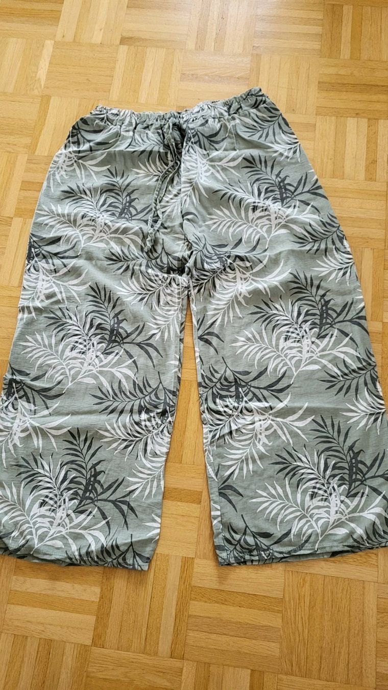 Lotti di vestiti: Kleiderpaket Hosen Grösse XL – Usato da Horw venduto da Pfderi0 2
