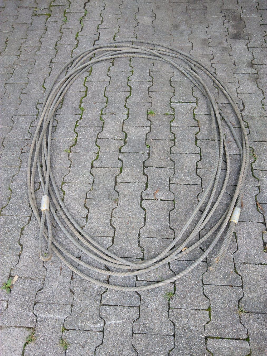 Ferramenta: Drahtseil Bergungsseil 15mm 22m – Usato da Birmenstorf AG venduto da Forst78