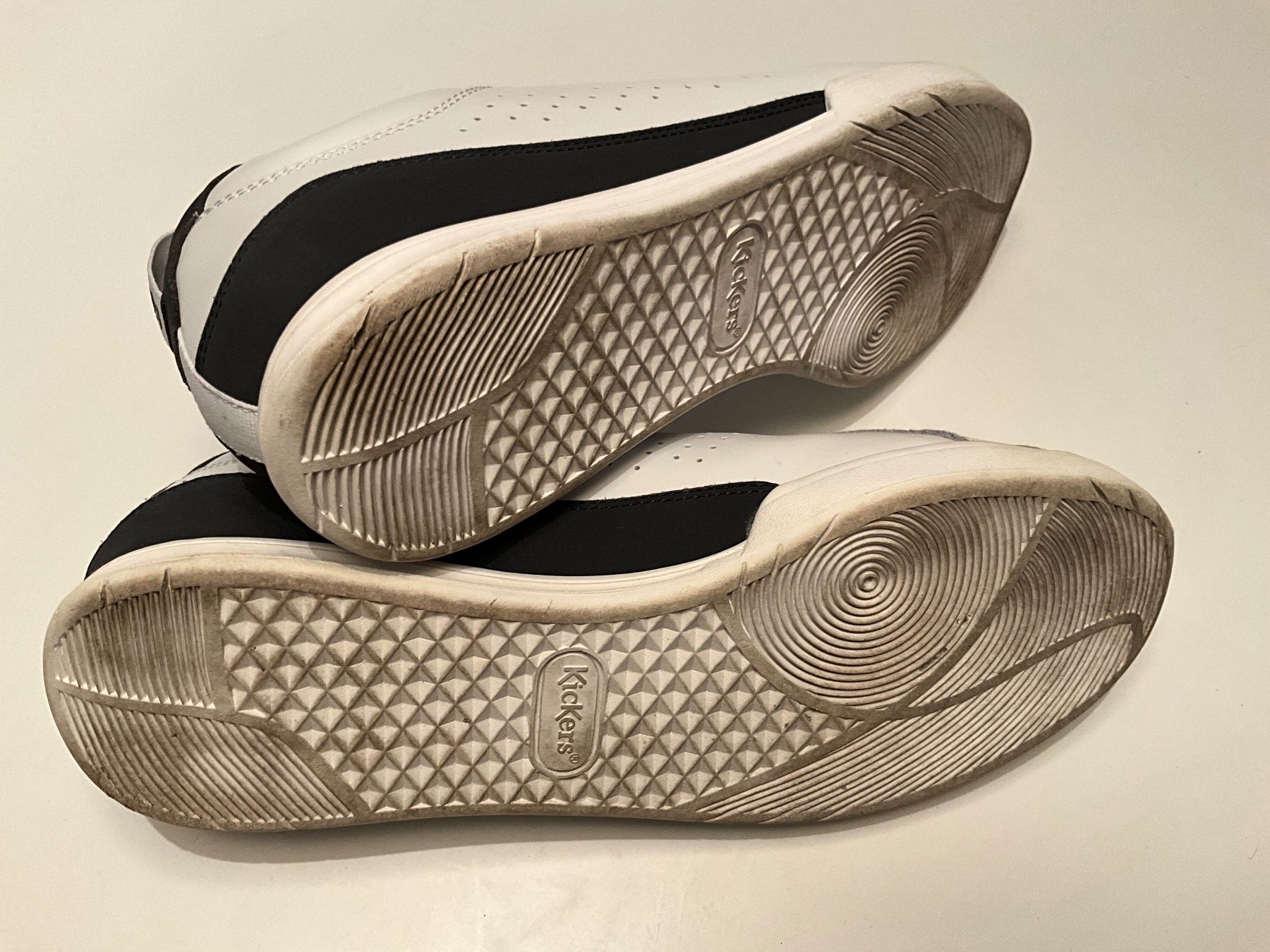 Kickers Scarpe da donna: Sneaker, KICKERS, Damen, Gr. 42 – Usato da Stäfa venduto da Rbeerli0 7