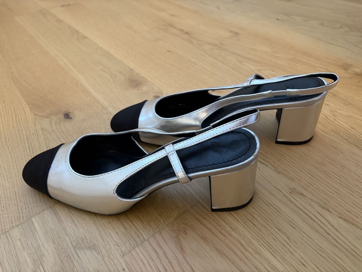 H&M Scarpe da donna: H&M Slingback Pumps silber schwarz Absatz – Nuovo (secondo la descrizione) da Zürich venduto da supereme 1
